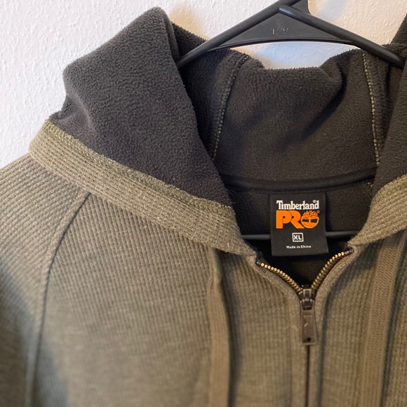Timberland Men’s zip up sweatshirt - Picture 2 of 2